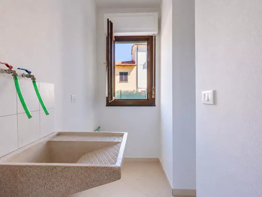 Immagine 17 di Appartamento in vendita  a Cascina