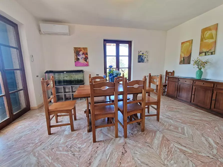 Immagine 50 di Casa indipendente in vendita  a Carrara