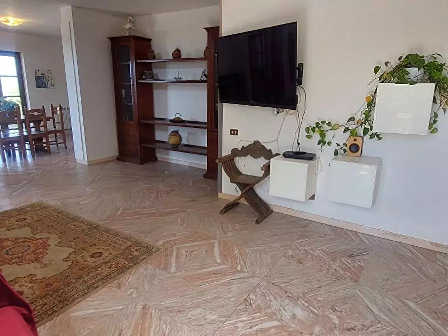 Immagine 23 di Casa indipendente in vendita  a Carrara