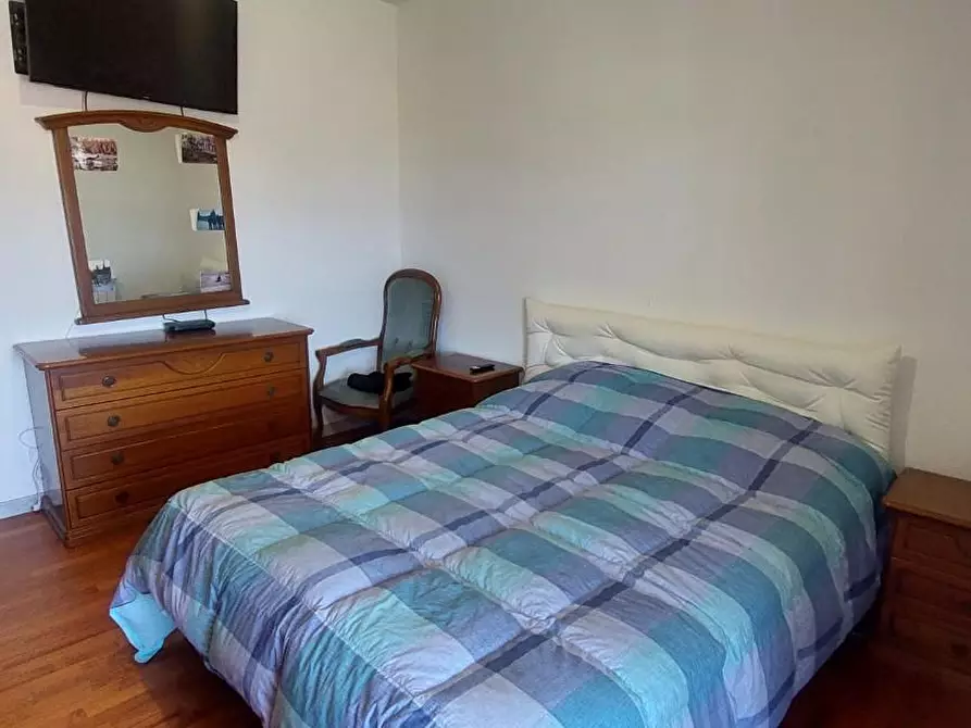 Immagine 29 di Casa indipendente in vendita  a Carrara