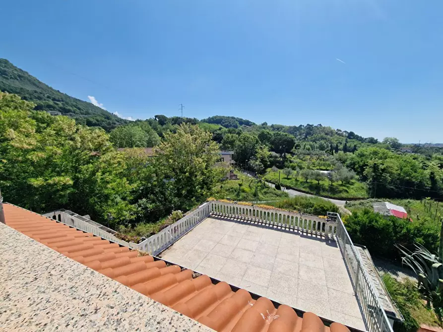Immagine 31 di Casa indipendente in vendita  a Carrara