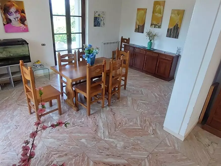 Immagine 47 di Casa indipendente in vendita  a Carrara