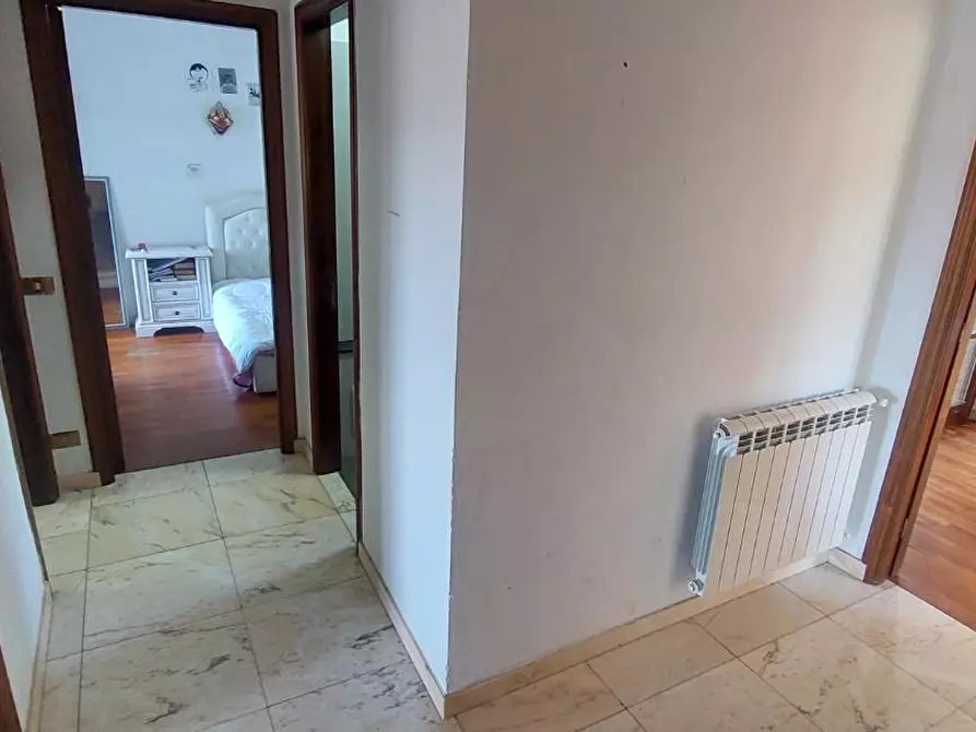 Immagine 42 di Casa indipendente in vendita  a Carrara