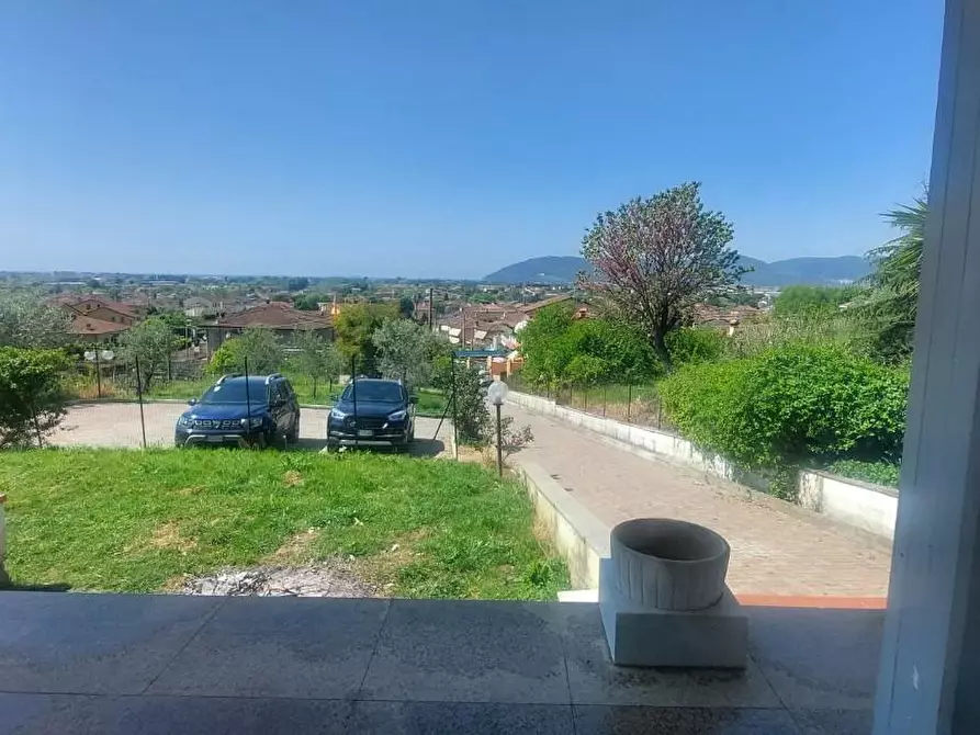 Immagine 15 di Casa indipendente in vendita  a Carrara