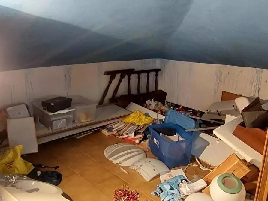 Immagine 45 di Casa indipendente in vendita  a Carrara