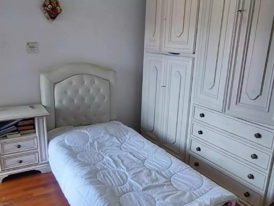 Immagine 36 di Casa indipendente in vendita  a Carrara