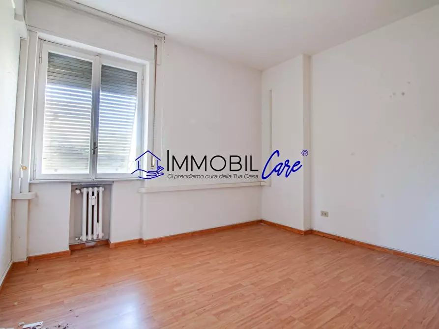 Immagine 12 di Appartamento in vendita  a Livorno