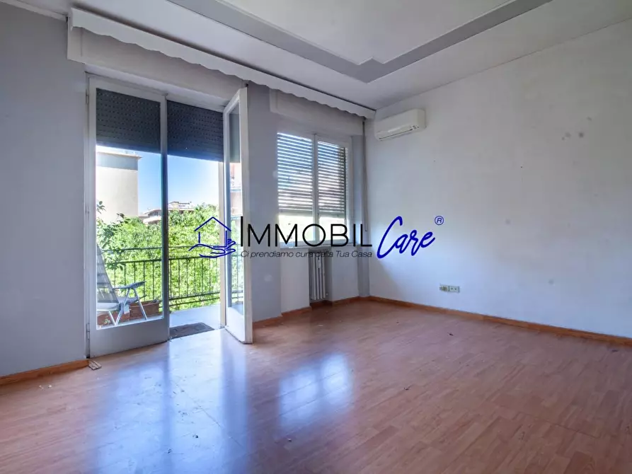 Immagine 1 di Appartamento in vendita  a Livorno