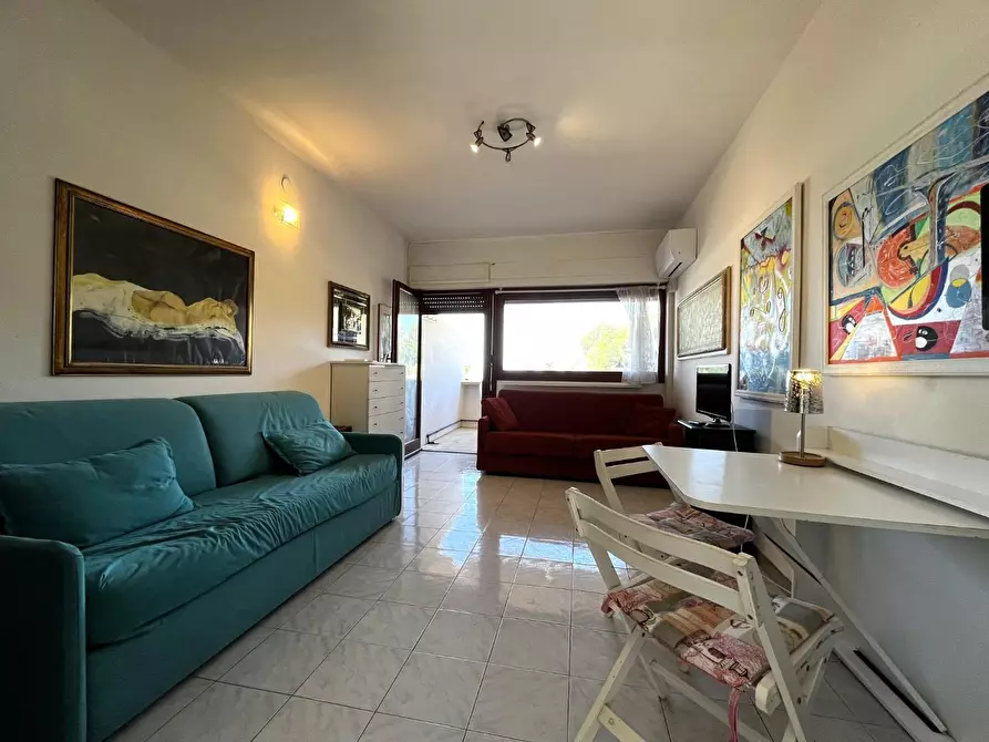 Immagine 3 di Appartamento in vendita  a Rosignano Marittimo