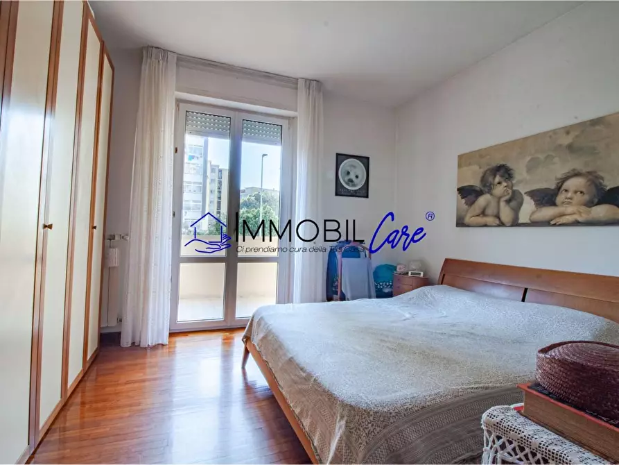 Immagine 24 di Appartamento in vendita  a Livorno