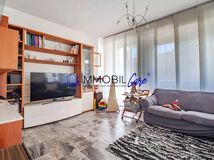 Immagine 1 di Appartamento in vendita  a Livorno
