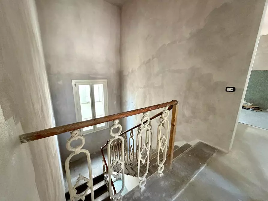 Immagine 21 di Appartamento in vendita  a Empoli