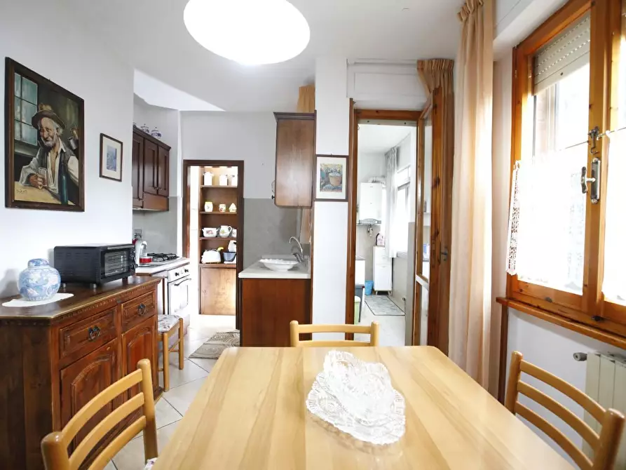 Immagine 8 di Appartamento in vendita  a Collesalvetti