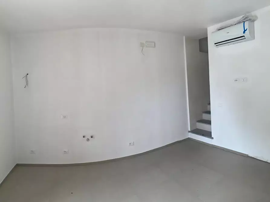 Immagine 2 di Terratetto in vendita  a San Giuliano Terme