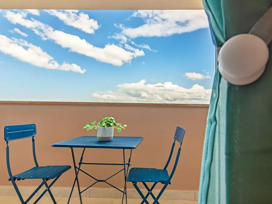 Immagine 13 di Appartamento in vendita  a Pisa