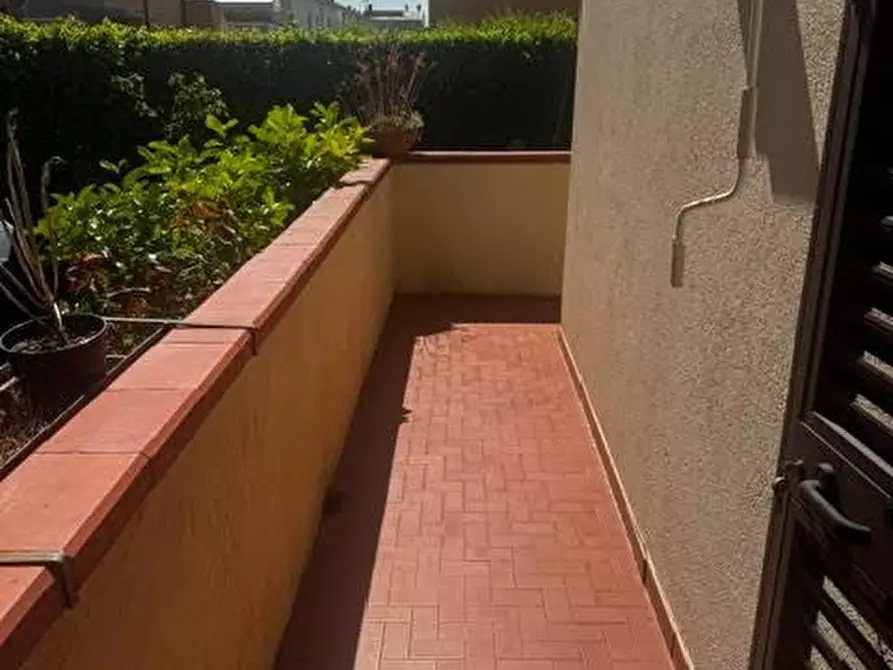 Immagine 10 di Villetta a schiera in vendita  a Calci