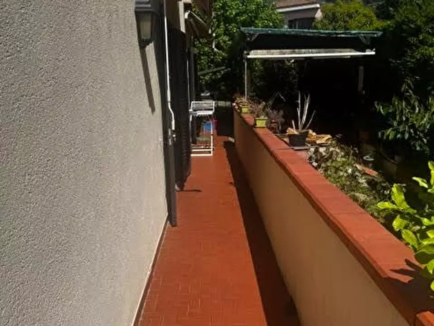 Immagine 18 di Villetta a schiera in vendita  a Calci