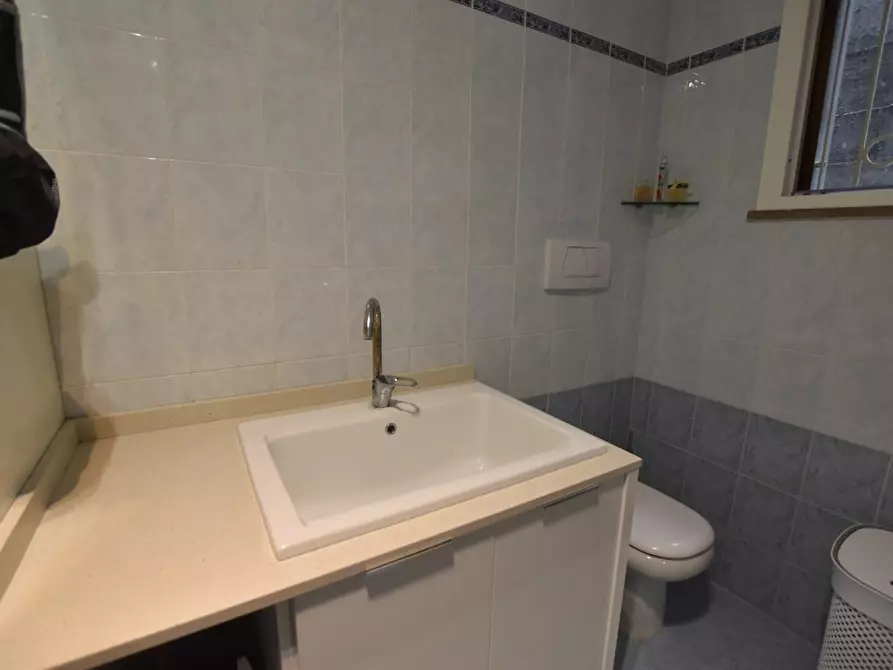 Immagine 21 di Appartamento in vendita  a Castelfiorentino