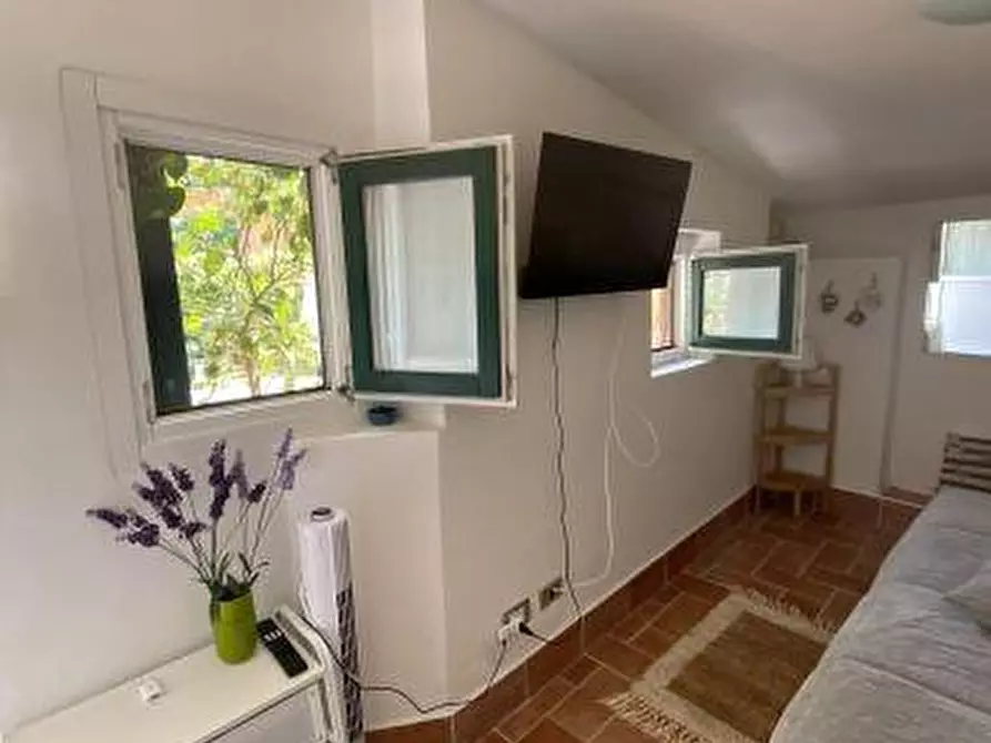 Immagine 14 di Appartamento in vendita  a Lerici