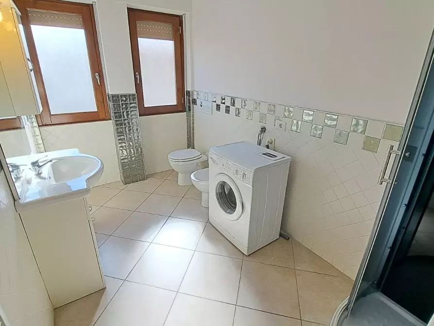 Immagine 17 di Appartamento in vendita  a Rosignano Marittimo