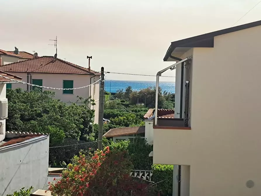 Immagine 1 di Appartamento in vendita  a Rosignano Marittimo