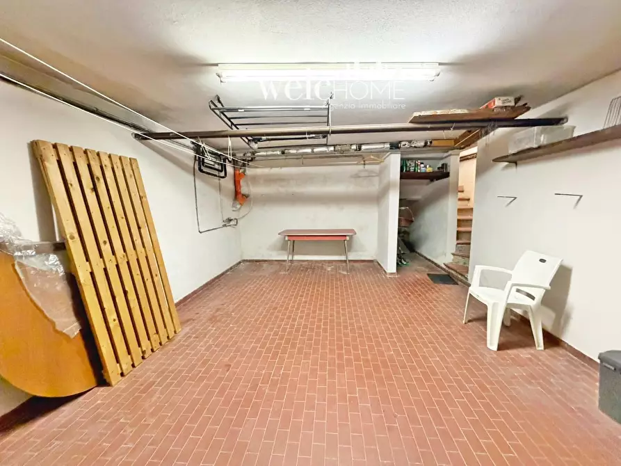 Immagine 30 di Appartamento in vendita  a Campi Bisenzio