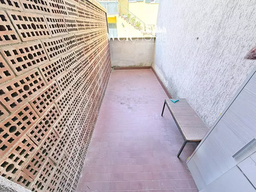 Immagine 26 di Appartamento in vendita  a Campi Bisenzio