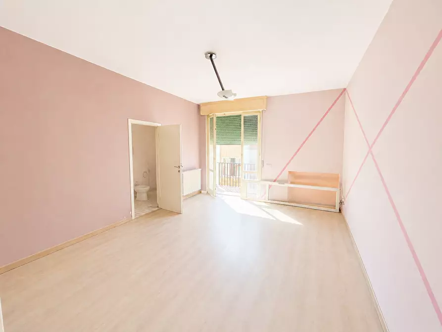 Immagine 6 di Appartamento in vendita  a Pontedera