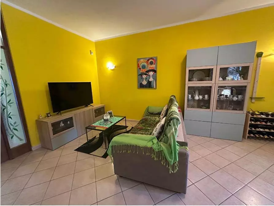 Immagine 25 di Casa bifamiliare in vendita  a Ortonovo