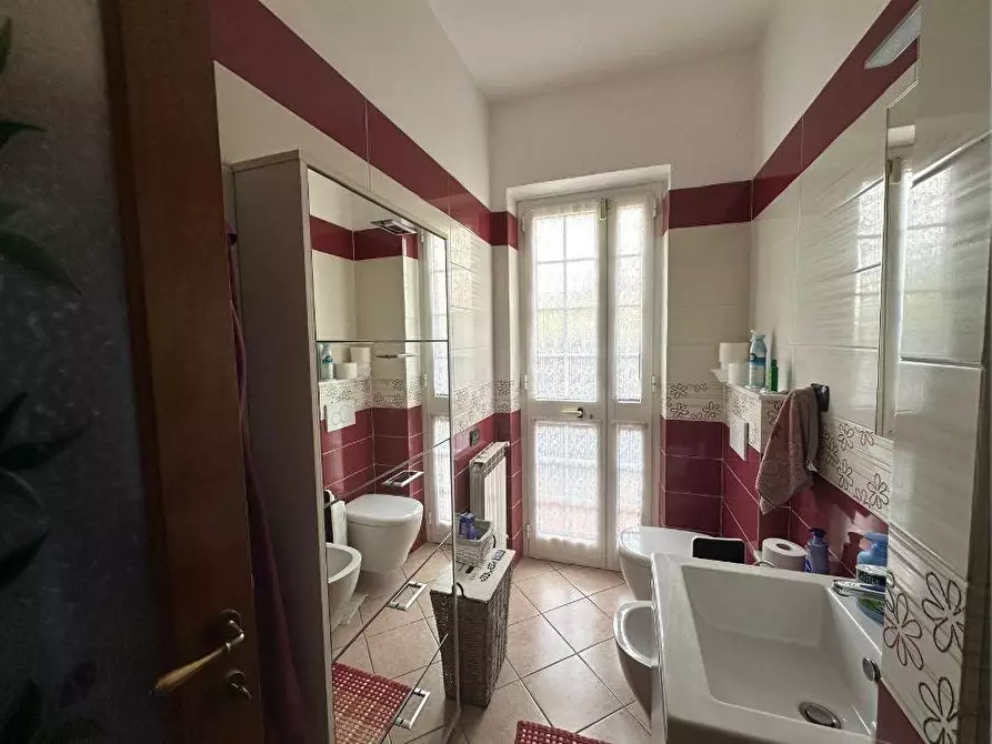Immagine 20 di Casa bifamiliare in vendita  a Ortonovo