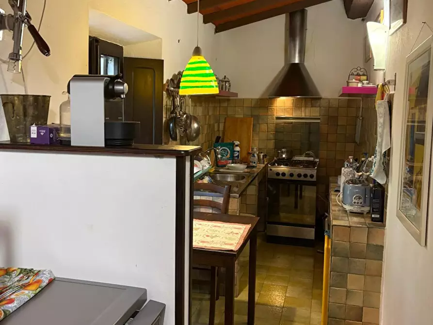 Immagine 20 di Appartamento in vendita  a Riparbella