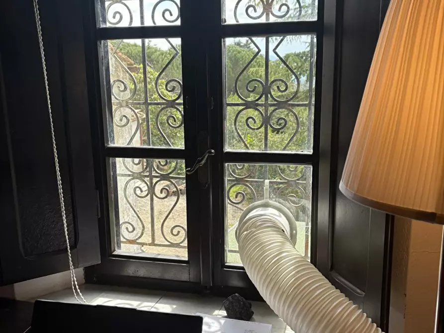 Immagine 9 di Appartamento in vendita  a Riparbella