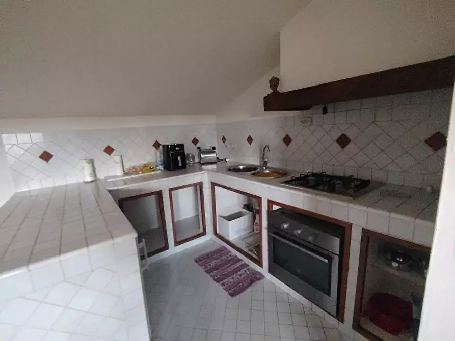 Immagine 24 di Casa semindipendente in vendita  a Massa