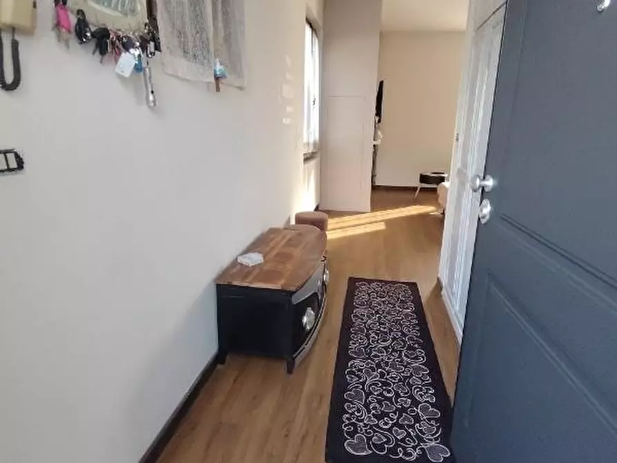 Immagine 5 di Casa semindipendente in vendita  a Massa