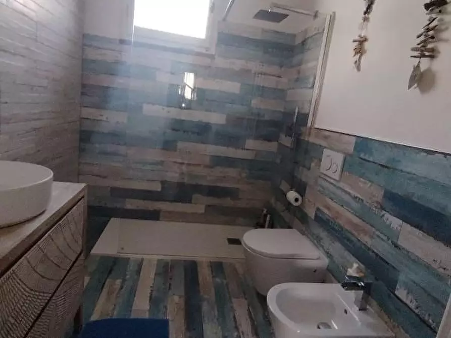 Immagine 16 di Casa semindipendente in vendita  a Massa