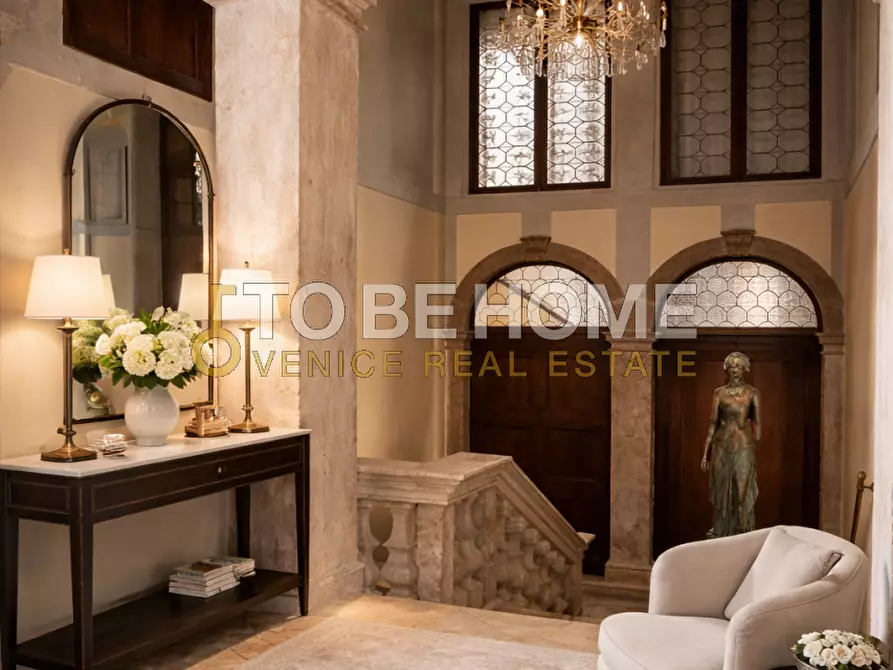 Immagine 3 di Villa in vendita  a Bassano Del Grappa