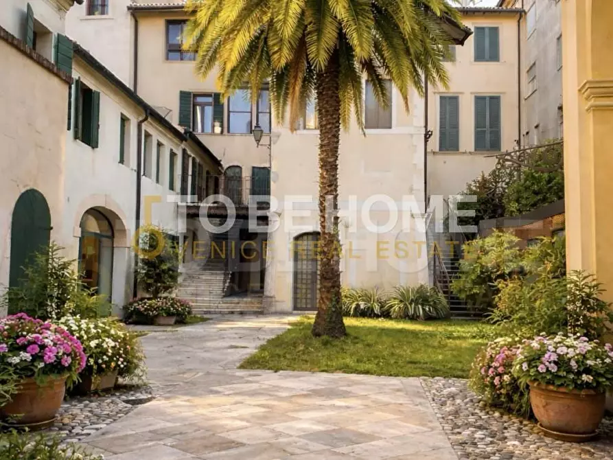 Immagine 24 di Villa in vendita  a Bassano Del Grappa