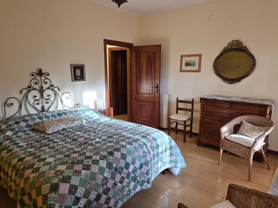 Immagine 16 di Casa bifamiliare in vendita  a Massa