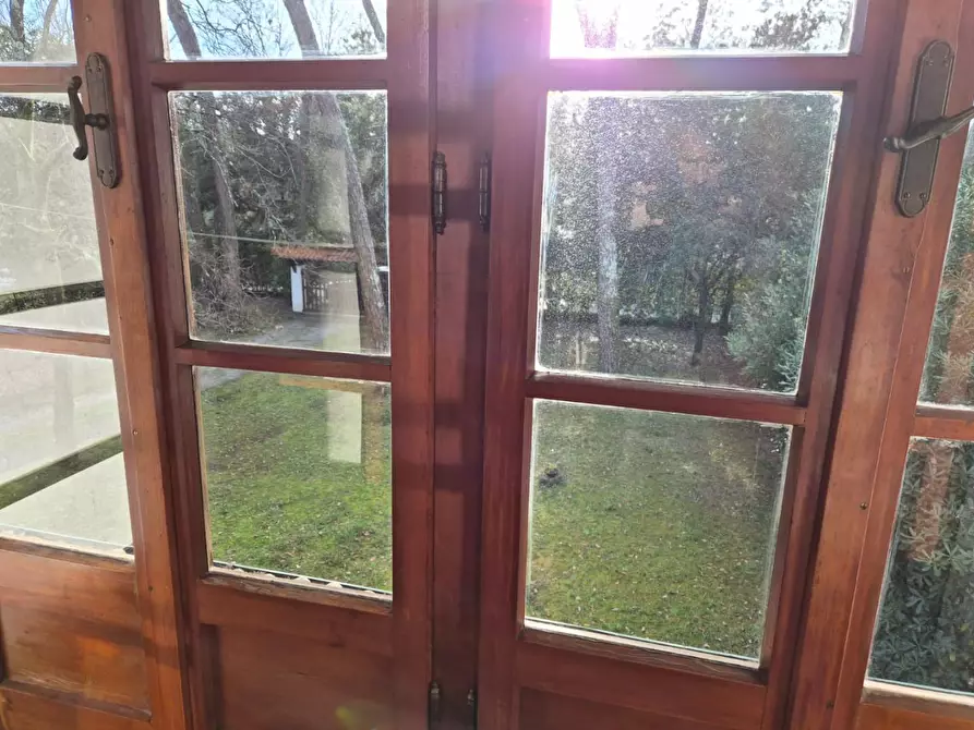 Immagine 18 di Casa bifamiliare in vendita  a Massa