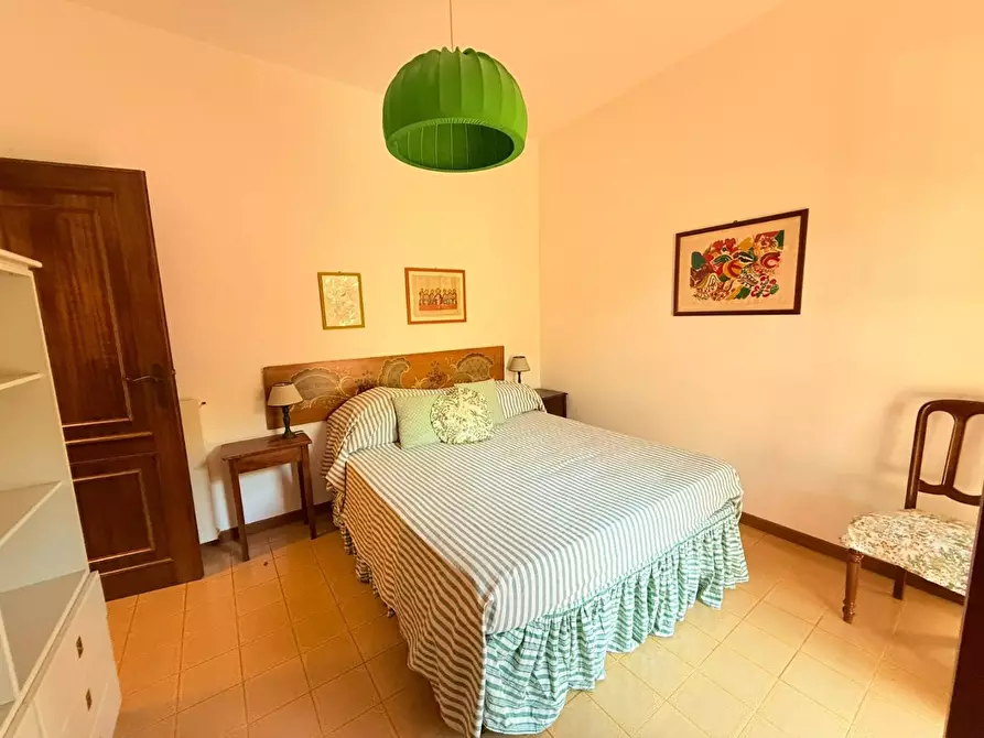 Immagine 23 di Casa bifamiliare in vendita  a Massa