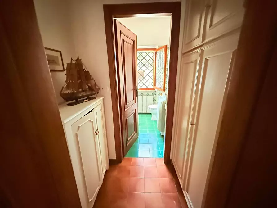 Immagine 14 di Casa bifamiliare in vendita  a Massa