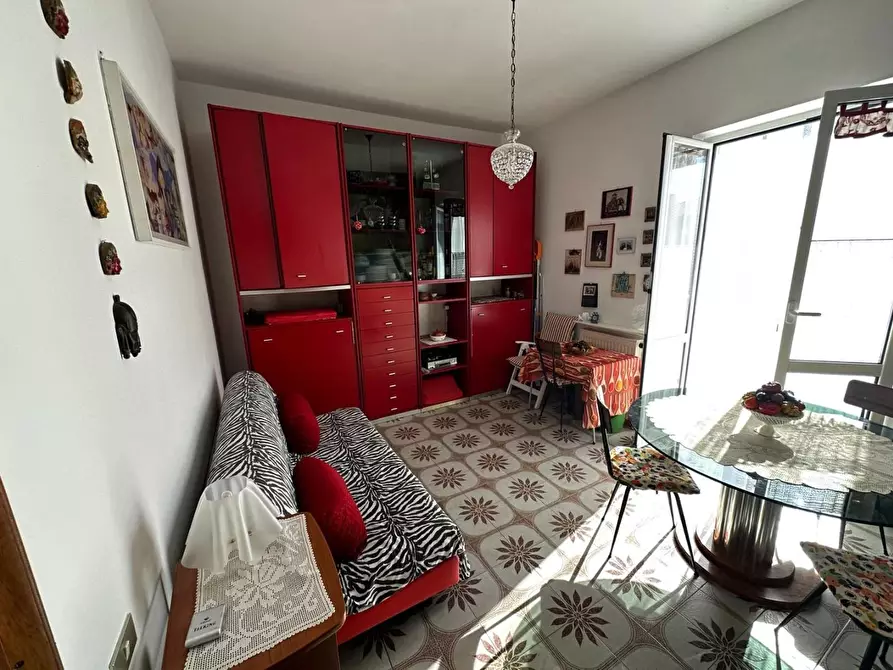 Immagine 9 di Appartamento in vendita  a Carrara