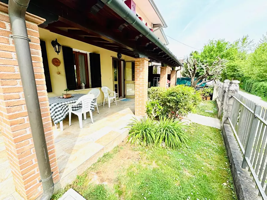 Immagine 3 di Porzione di casa in vendita  a Venezia