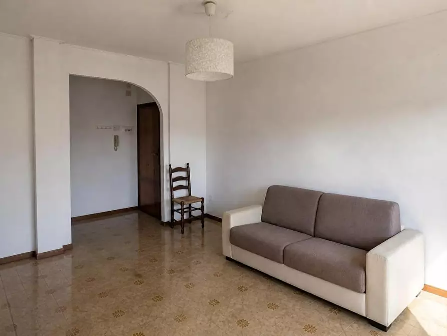 Immagine 21 di Appartamento in vendita  a Viareggio