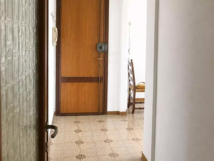 Immagine 6 di Appartamento in vendita  a Viareggio