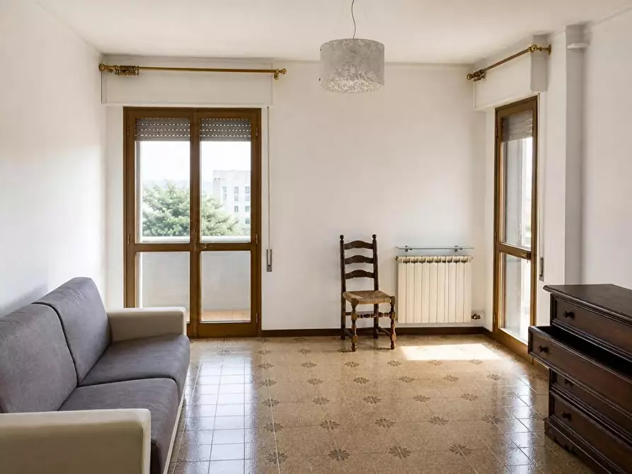 Immagine 4 di Appartamento in vendita  a Viareggio