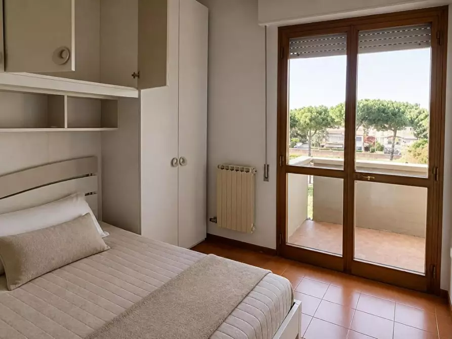 Immagine 10 di Appartamento in vendita  a Viareggio