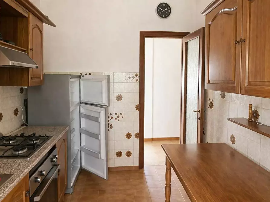 Immagine 18 di Appartamento in vendita  a Viareggio