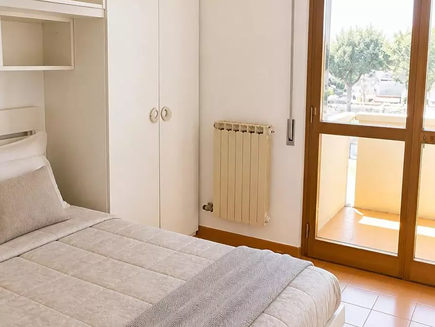 Immagine 11 di Appartamento in vendita  a Viareggio