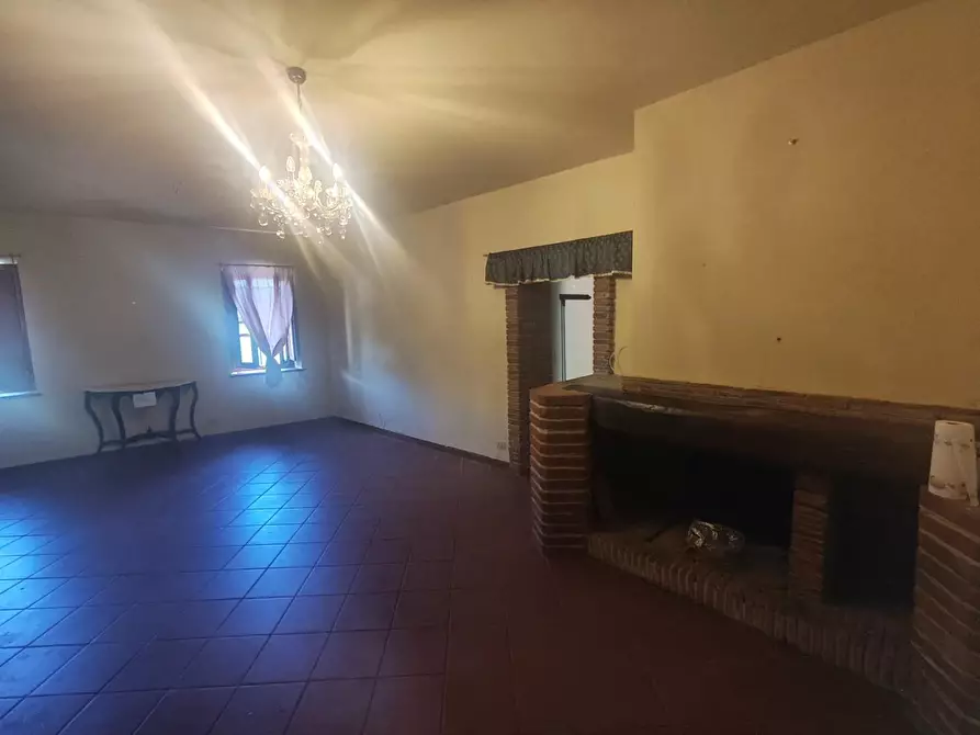 Immagine 7 di Appartamento in affitto  a Lucca
